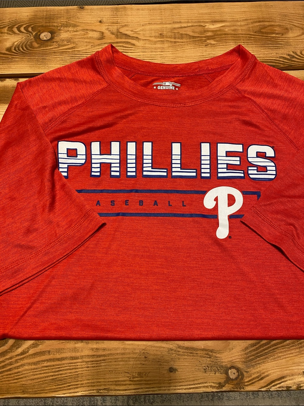 Phillies DriFit Material Shirt
